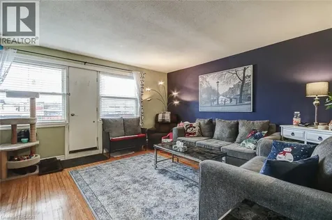 1858 Lakeshore Road West Mississauga ON L5J 1J7
