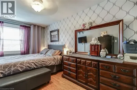 1858 Lakeshore Road West Mississauga ON L5J 1J7
