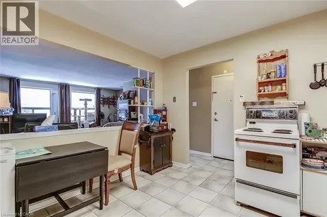 1858 Lakeshore Road West Mississauga ON L5J 1J7