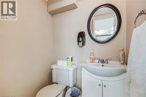 1858 Lakeshore Road West Mississauga ON L5J 1J7