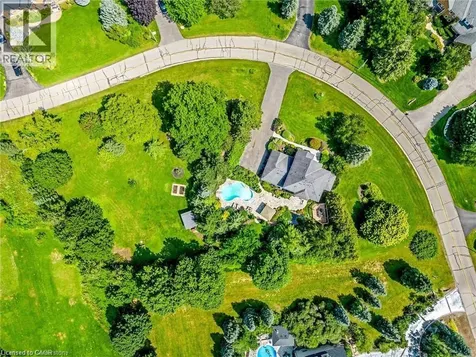 15 Trillium Terrace Halton Hills ON L7J 2W8