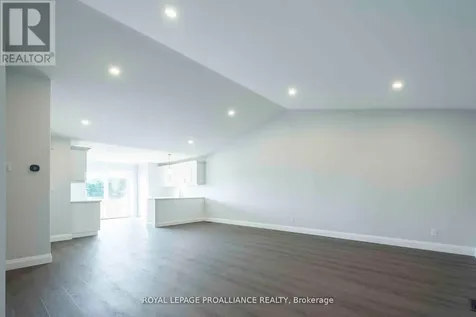 44 Mackenzie John Crescent Brighton ON K0K 1H0