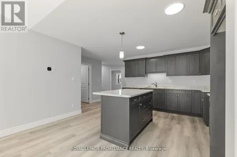 33 Clayton John Avenue Brighton ON K0K 1H0