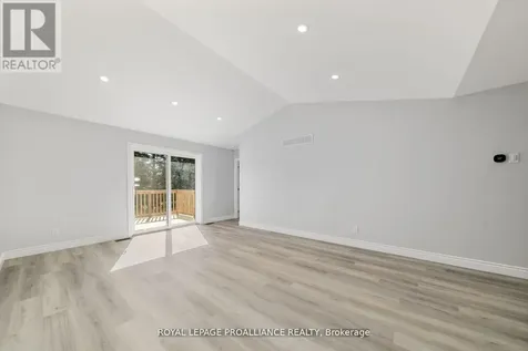33 Clayton John Avenue Brighton ON K0K 1H0
