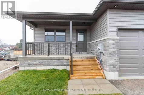 33 Clayton John Avenue Brighton ON K0K 1H0