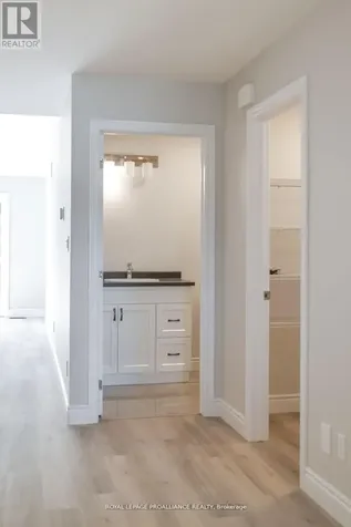 33 Clayton John Avenue Brighton ON K0K 1H0