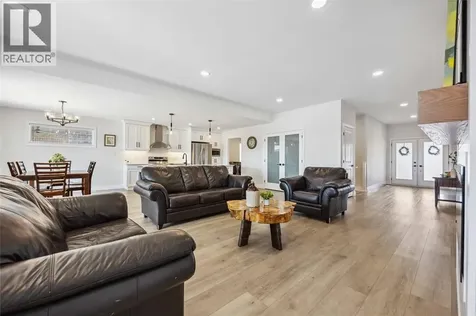 640 Sweetbay Crescent Sarnia ON N7S 0B3