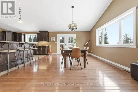 616 Barron Canyon Road Petawawa ON K8A 6W7