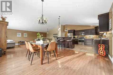 616 Barron Canyon Road Petawawa ON K8A 6W7