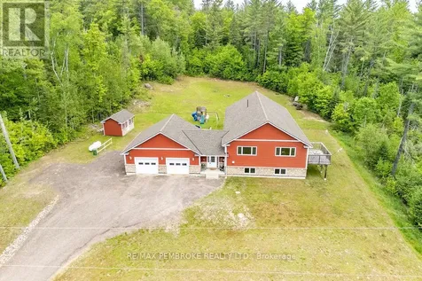 616 Barron Canyon Road Petawawa ON K8A 6W7