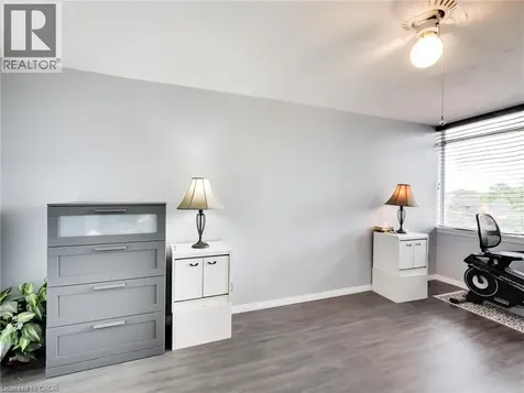 30 Harrisford Street Hamilton ON L8K 6M9