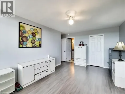 30 Harrisford Street Hamilton ON L8K 6M9