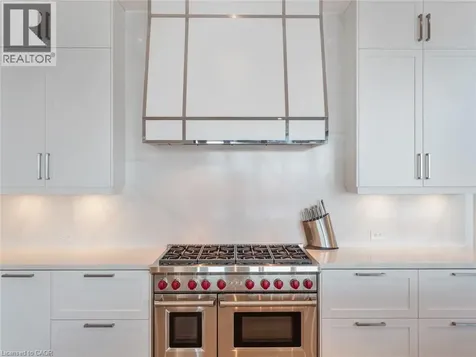 140 Secord Lane Burlington ON L7L 2H7