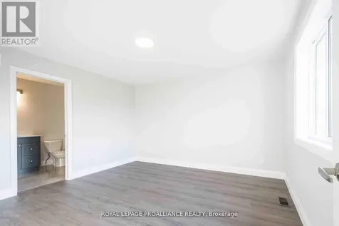 48 Mackenzie John Crescent Brighton ON K0K 1H0