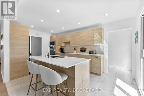 1502 Farnsworth Avenue Ottawa ON K1H 7C3