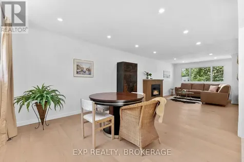 1502 Farnsworth Avenue Ottawa ON K1H 7C3