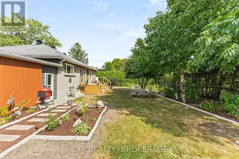 1502 Farnsworth Avenue Ottawa ON K1H 7C3