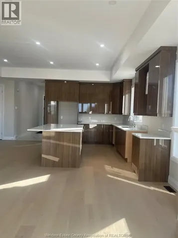 4517 Valerio Crescent Lasalle ON N9H 0N1