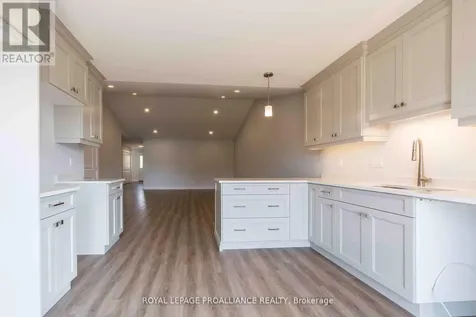 49 Mackenzie John Crescent Brighton ON K0K 1H0