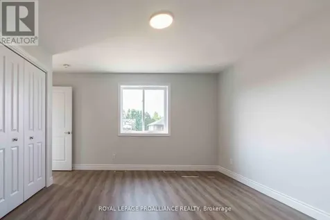 49 Mackenzie John Crescent Brighton ON K0K 1H0