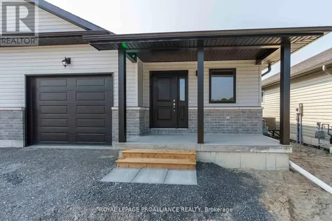 49 Mackenzie John Crescent Brighton ON K0K 1H0
