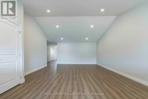 49 Mackenzie John Crescent Brighton ON K0K 1H0