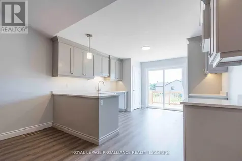 49 Mackenzie John Crescent Brighton ON K0K 1H0