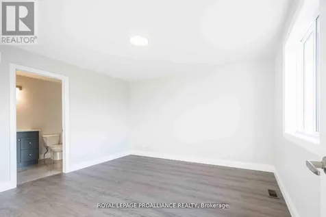18 Clayton John Avenue Brighton ON K0K 1H0