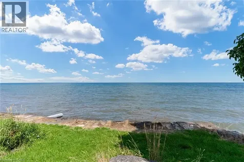 4558 Lakeside Drive Beamsville ON L0R 1B1