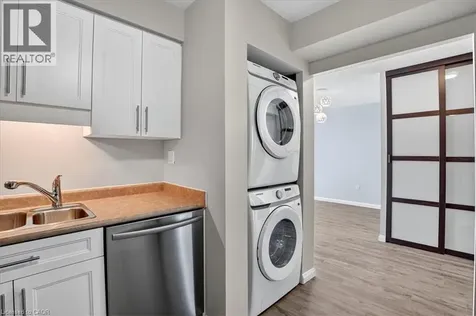 3227 King Street East Kitchener ON N2A 3Z9