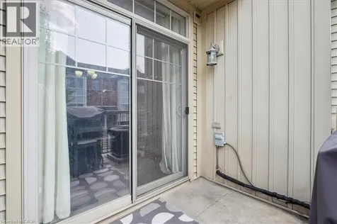 6 Chestnut Drive Grimsby ON L3M 0C4