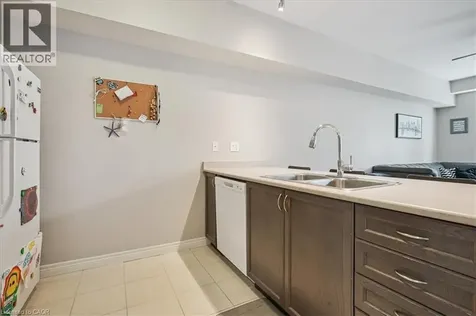 6 Chestnut Drive Grimsby ON L3M 0C4
