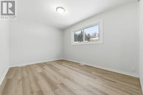 88 Glendale Avenue Deep River ON K0J 1P0