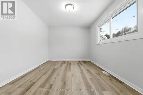 88 Glendale Avenue Deep River ON K0J 1P0