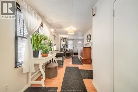 1537 Westminster Boulevard Windsor ON N8T 1W8