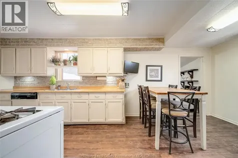 1537 Westminster Boulevard Windsor ON N8T 1W8