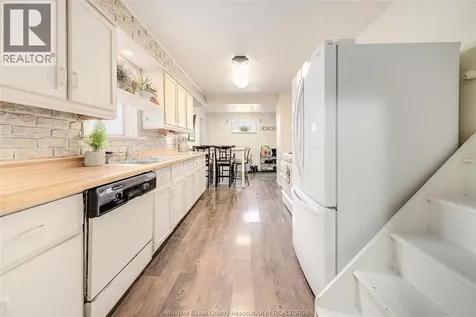 1537 Westminster Boulevard Windsor ON N8T 1W8