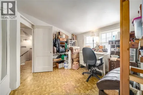 1537 Westminster Boulevard Windsor ON N8T 1W8