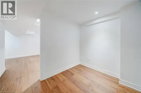 108 Olde Bayview Avenue Richmond Hill ON L4E 3C7