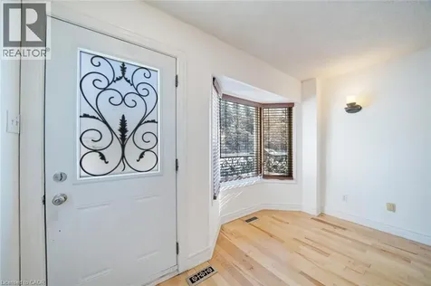 108 Olde Bayview Avenue Richmond Hill ON L4E 3C7
