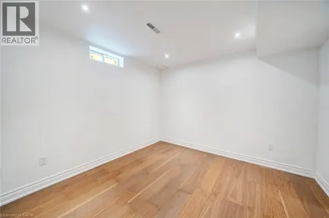 108 Olde Bayview Avenue Richmond Hill ON L4E 3C7