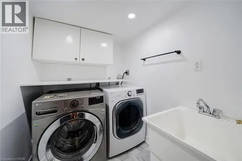 108 Olde Bayview Avenue Richmond Hill ON L4E 3C7