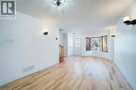 108 Olde Bayview Avenue Richmond Hill ON L4E 3C7