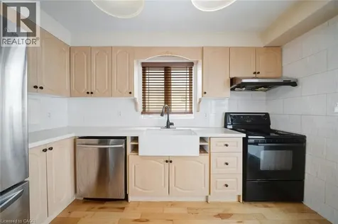 108 Olde Bayview Avenue Richmond Hill ON L4E 3C7