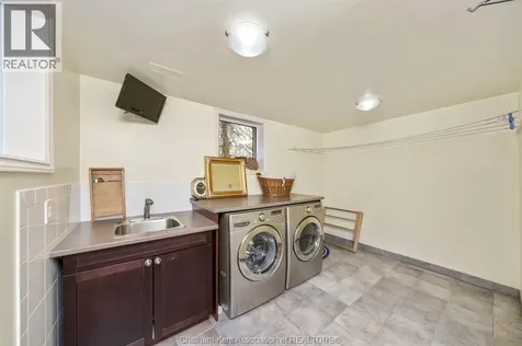4311 Marthaville Road Petrolia ON N0N 1R0