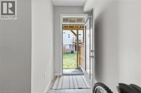 38 Hibiscus Lane Hamilton ON L8K 0A4