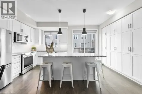38 Hibiscus Lane Hamilton ON L8K 0A4