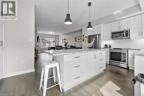 38 Hibiscus Lane Hamilton ON L8K 0A4