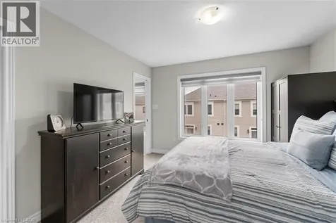 38 Hibiscus Lane Hamilton ON L8K 0A4