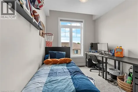 38 Hibiscus Lane Hamilton ON L8K 0A4